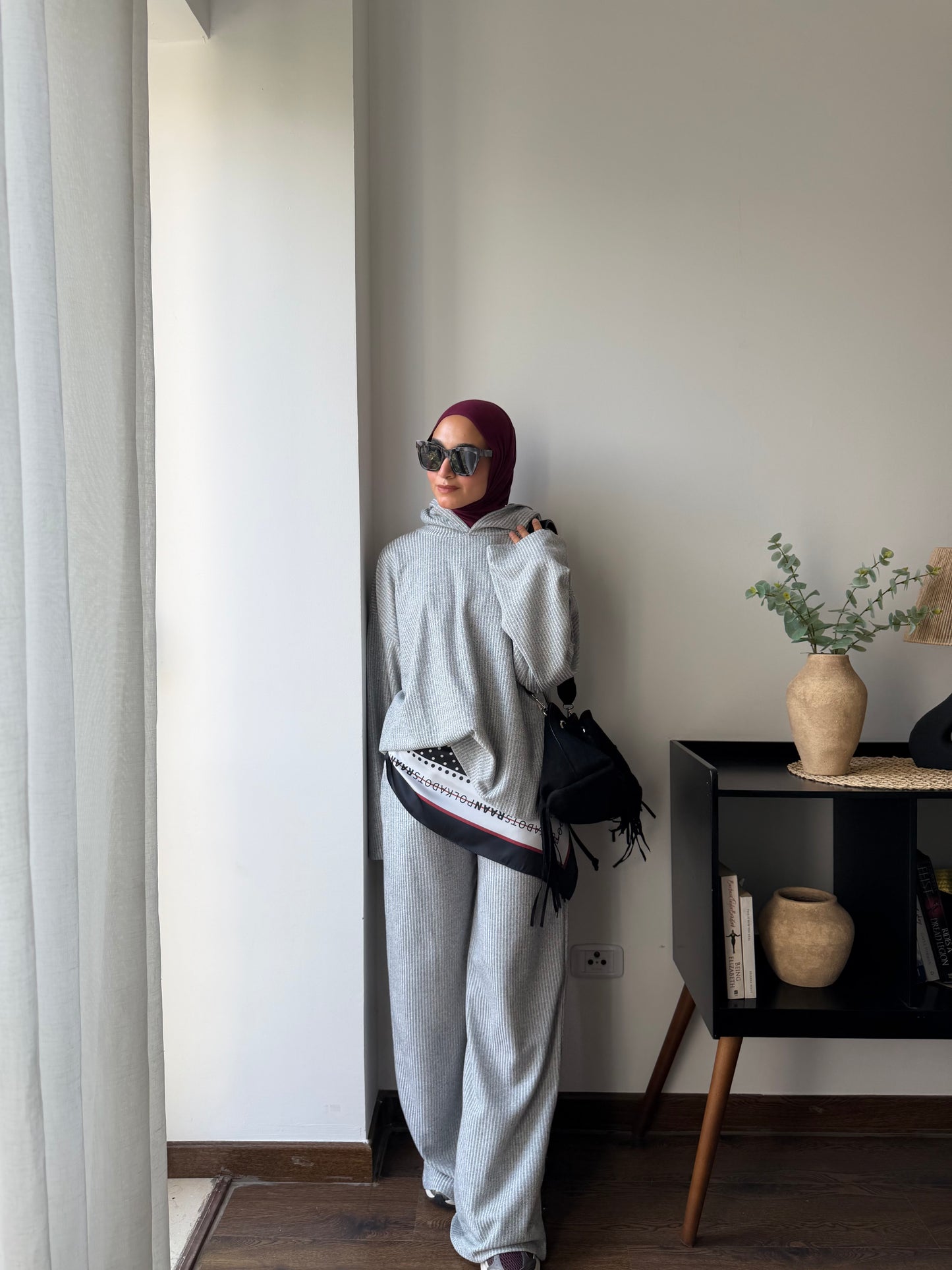 W. Grey Fr Set
