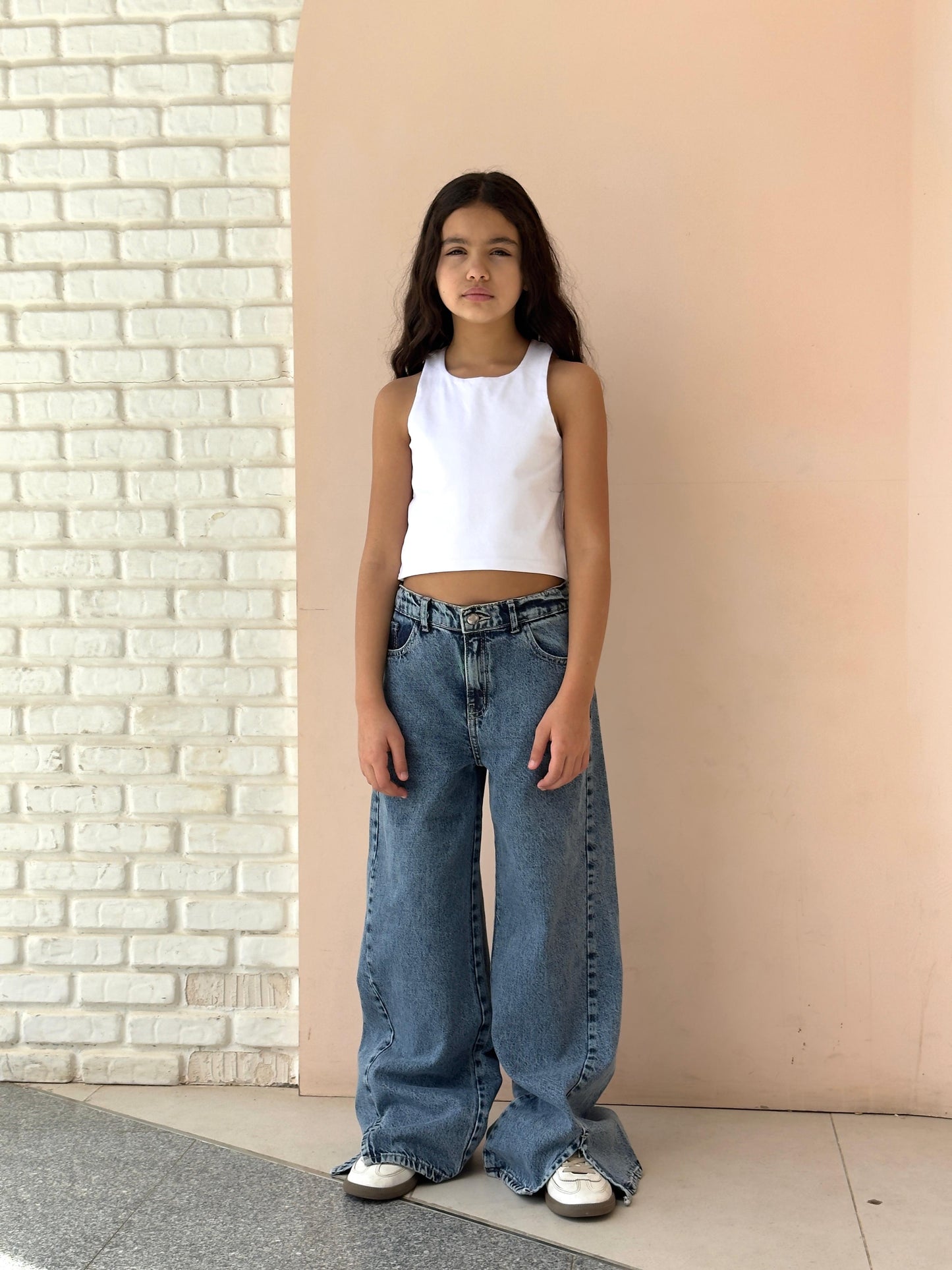 Open Leg Jeans