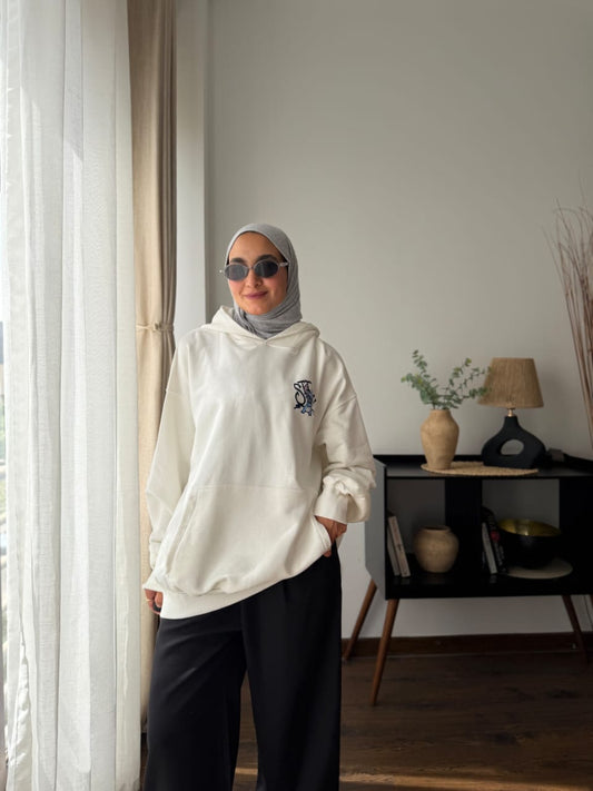 Woman White Stitch Sweatshirt